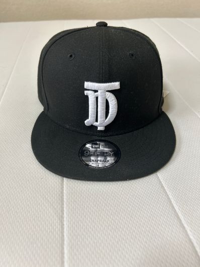 9Fifty DOWNTOWN x New Era Initial Logo "Black"