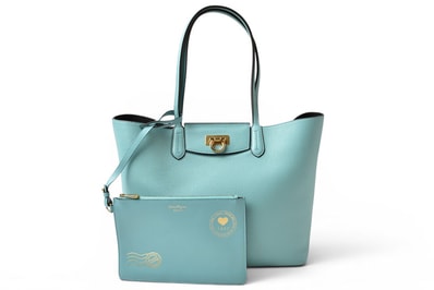 フェラガモ トートバッグ Salvatore Ferragamo ガンチーニ 21/1376 レザー ライトブルー ポーチ付き レディース【中古】