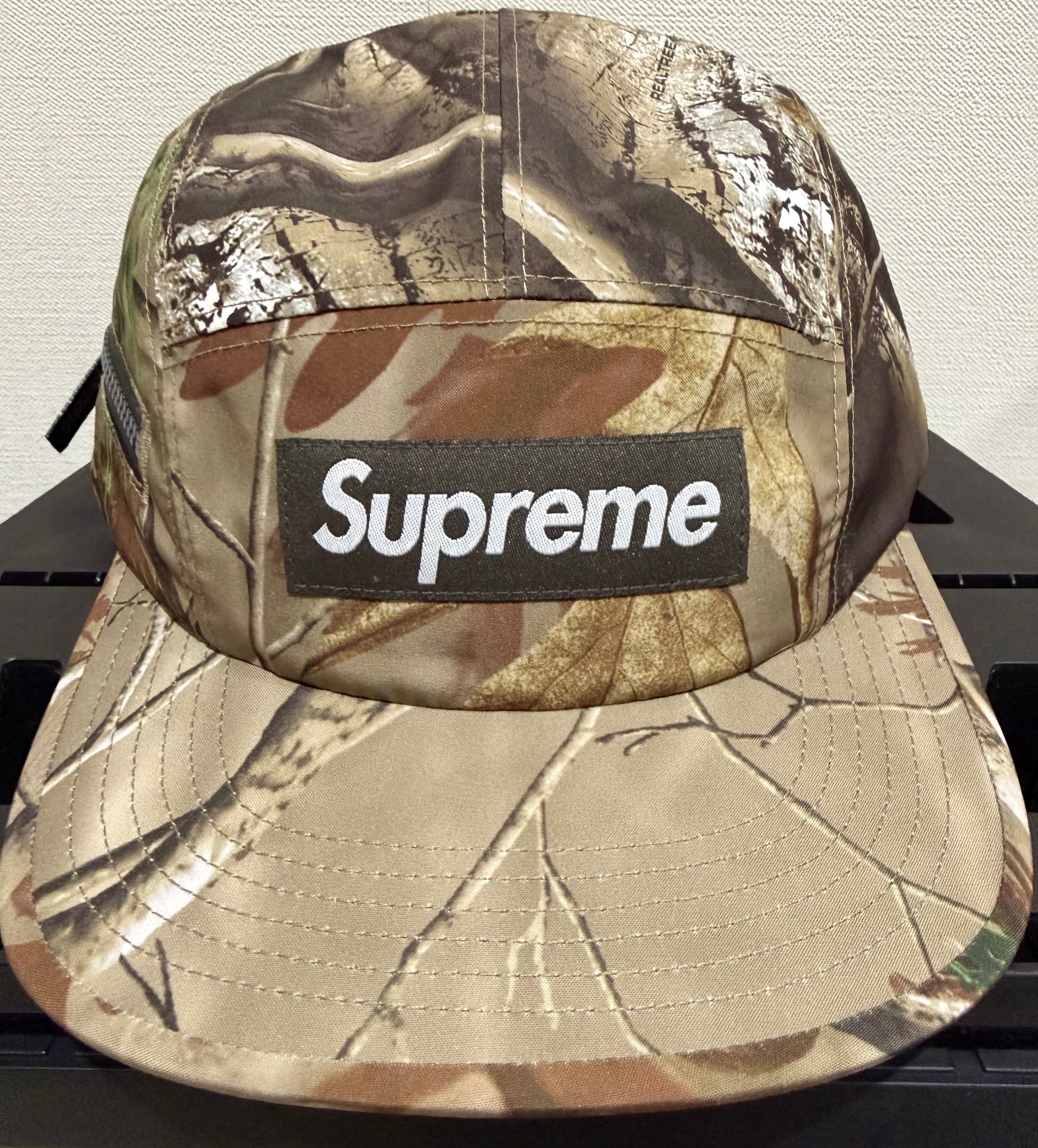 Supreme GORE-TEX Zip Pocket Camp Cap "Realtree AP Camo"