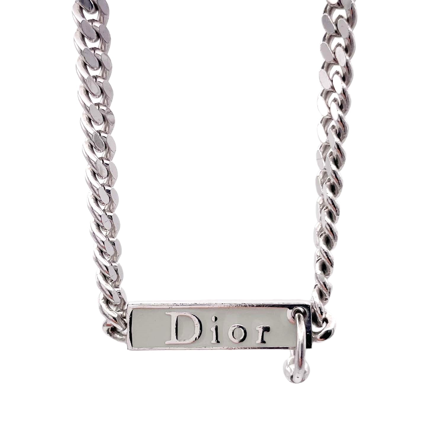 Dior ディオール チェーン ロゴプレート ボディピアス ネックレス
 チョーカー ペンダント シルバー レディース
 【中古】