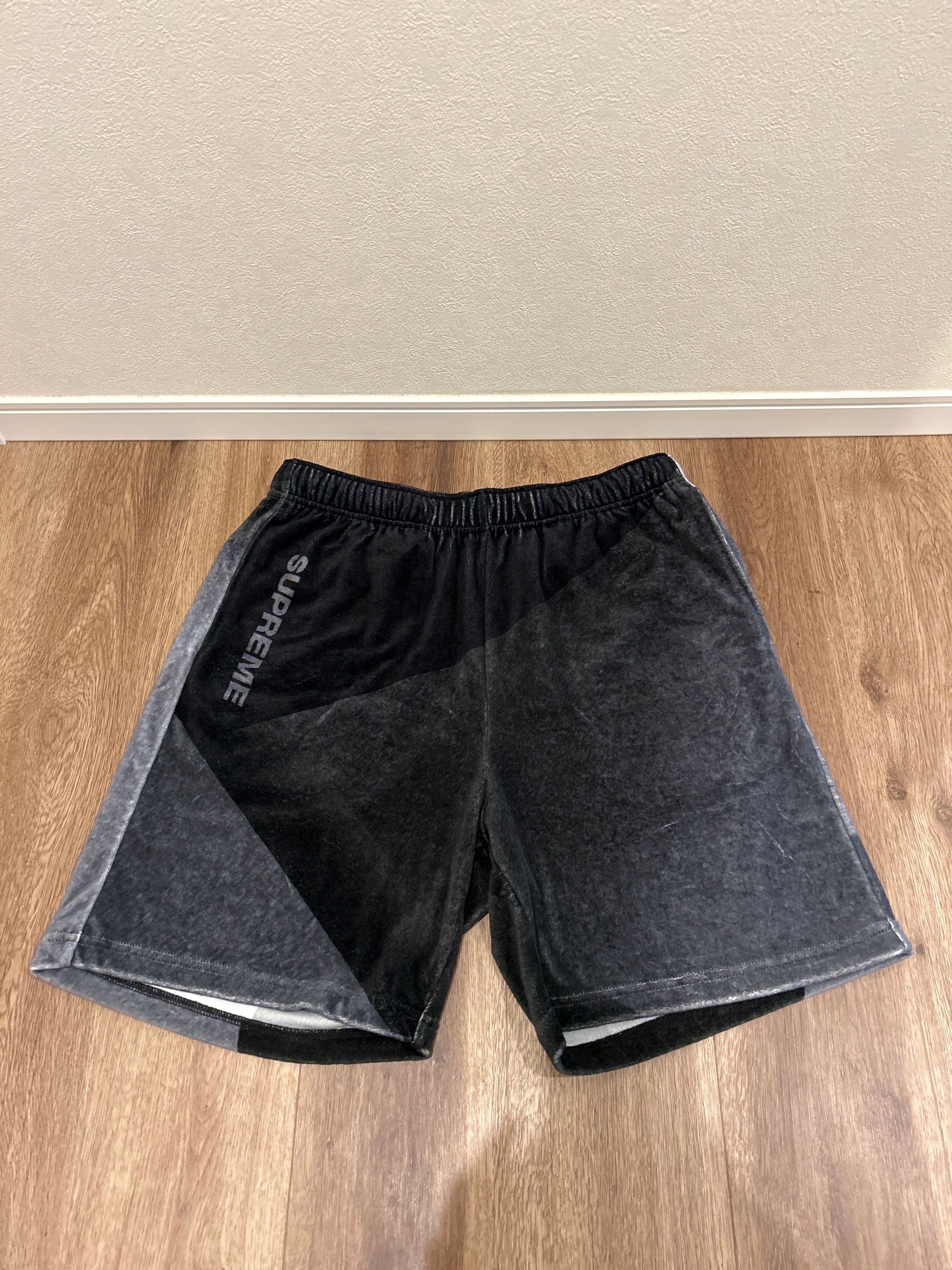 Supreme Geo Velour Short "Black"