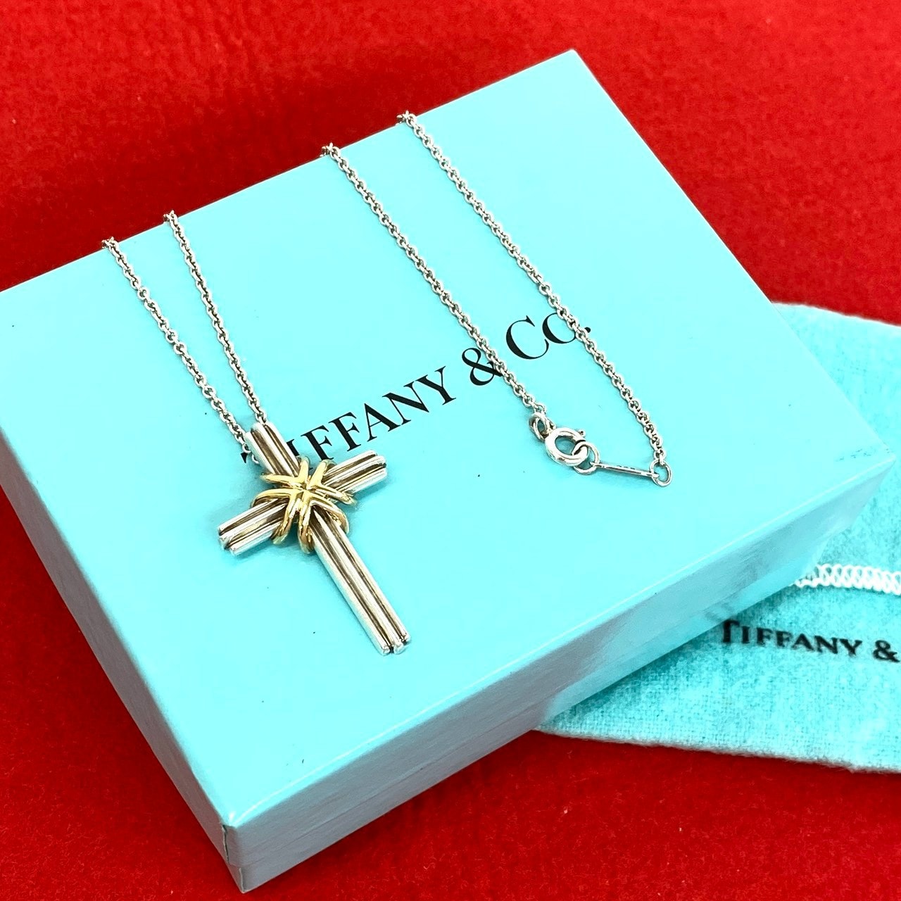 TIFFANY&Co. ティファニー シグネチャー クロス ネックレス シルバー925 K18イエローゴールド ネックレス シルバー
 41370