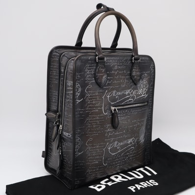 極美品 Berluti ベルルッティ ヴェネチア カーフレザー プルミエジュール バックパック 230786 リュック・デイパック グレージュ カーフレザー メンズ