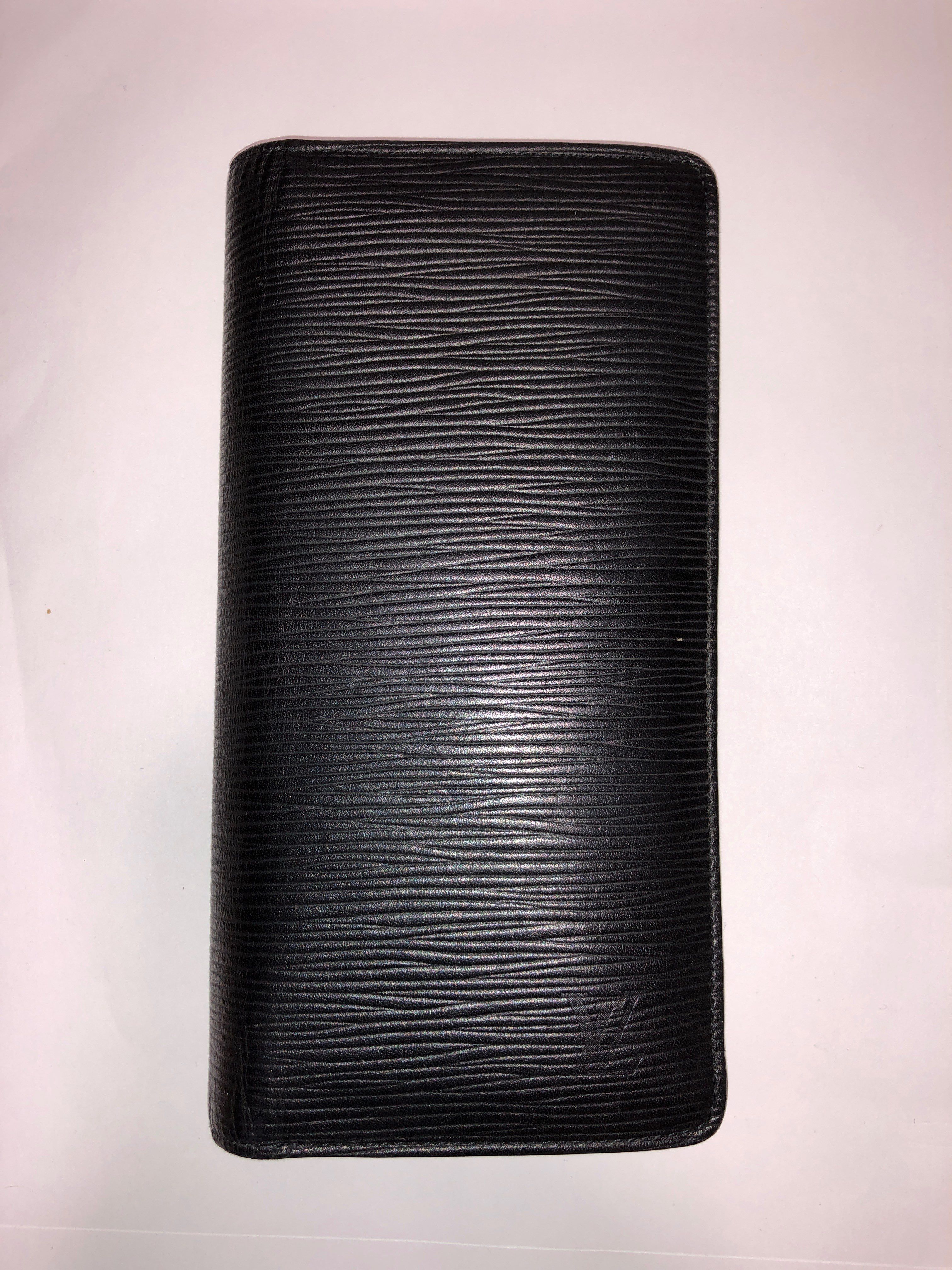 Louis Vuitton Brazza Wallet Epi "Noir"
