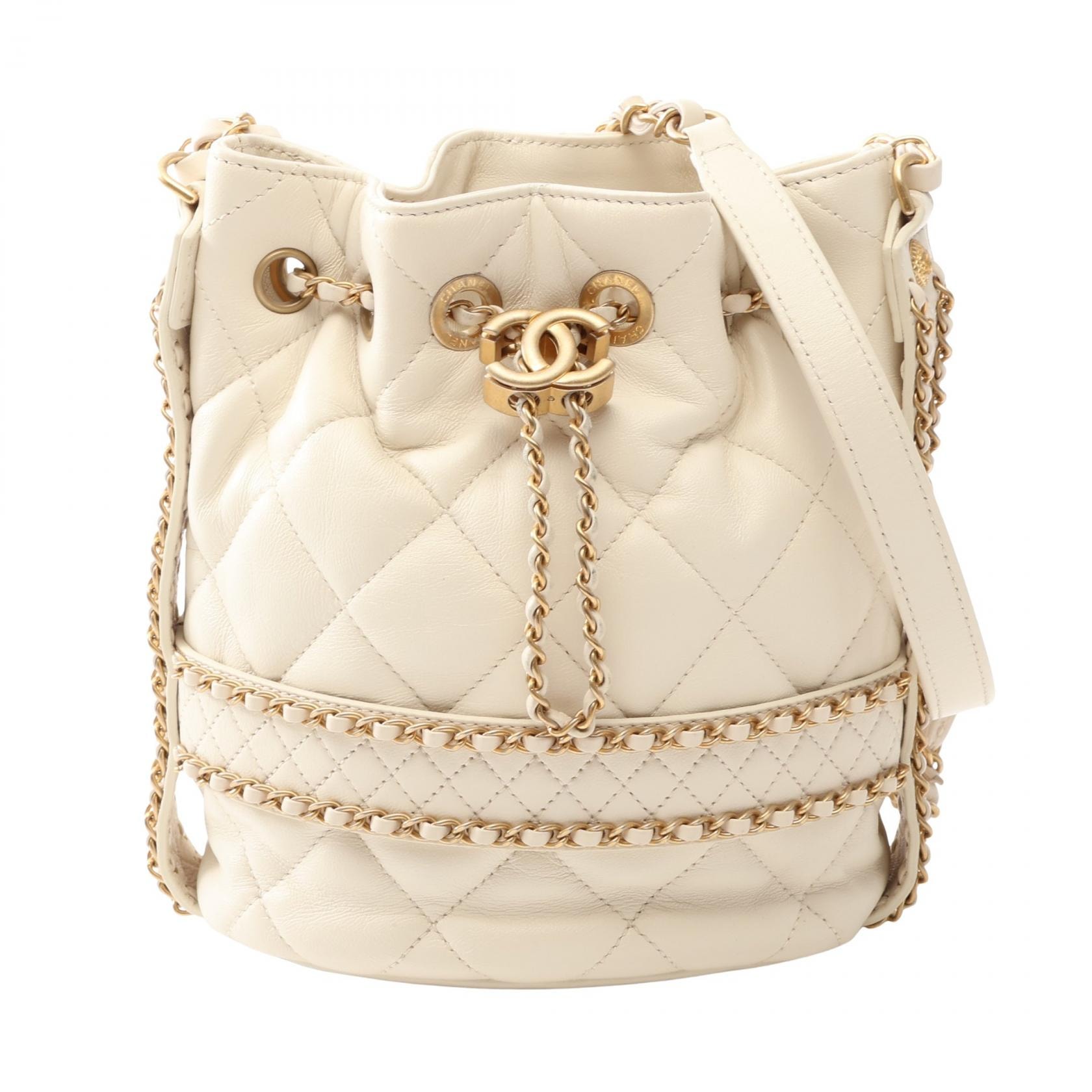 シャネル CHANEL マトラッセ ドローストリング バケットバッグ ショルダーバッグ バッグ ラムスキン(羊革) レディース ホワイト系 AS2212 【中古】