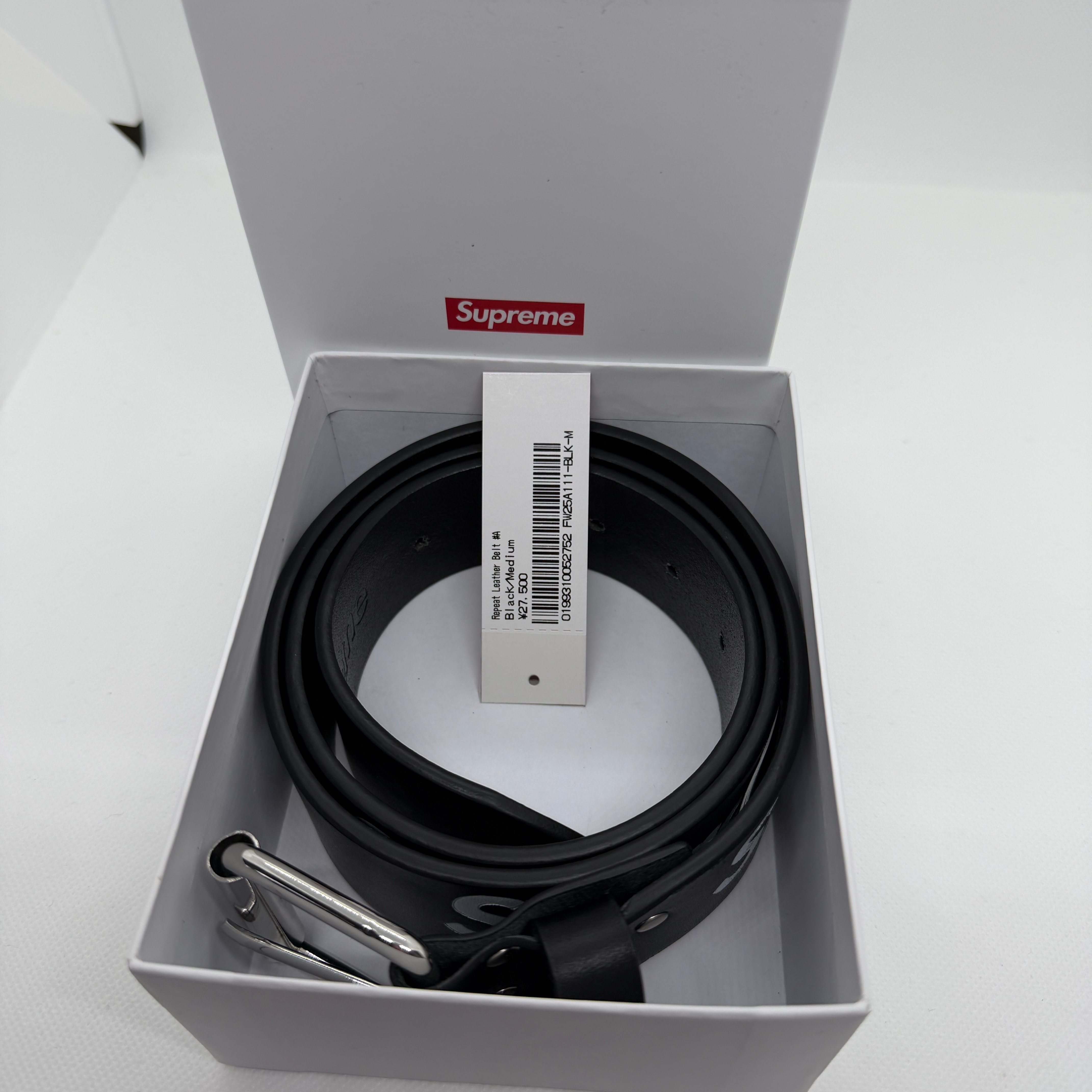 Supreme Repeat Leather Belt (25FW) 