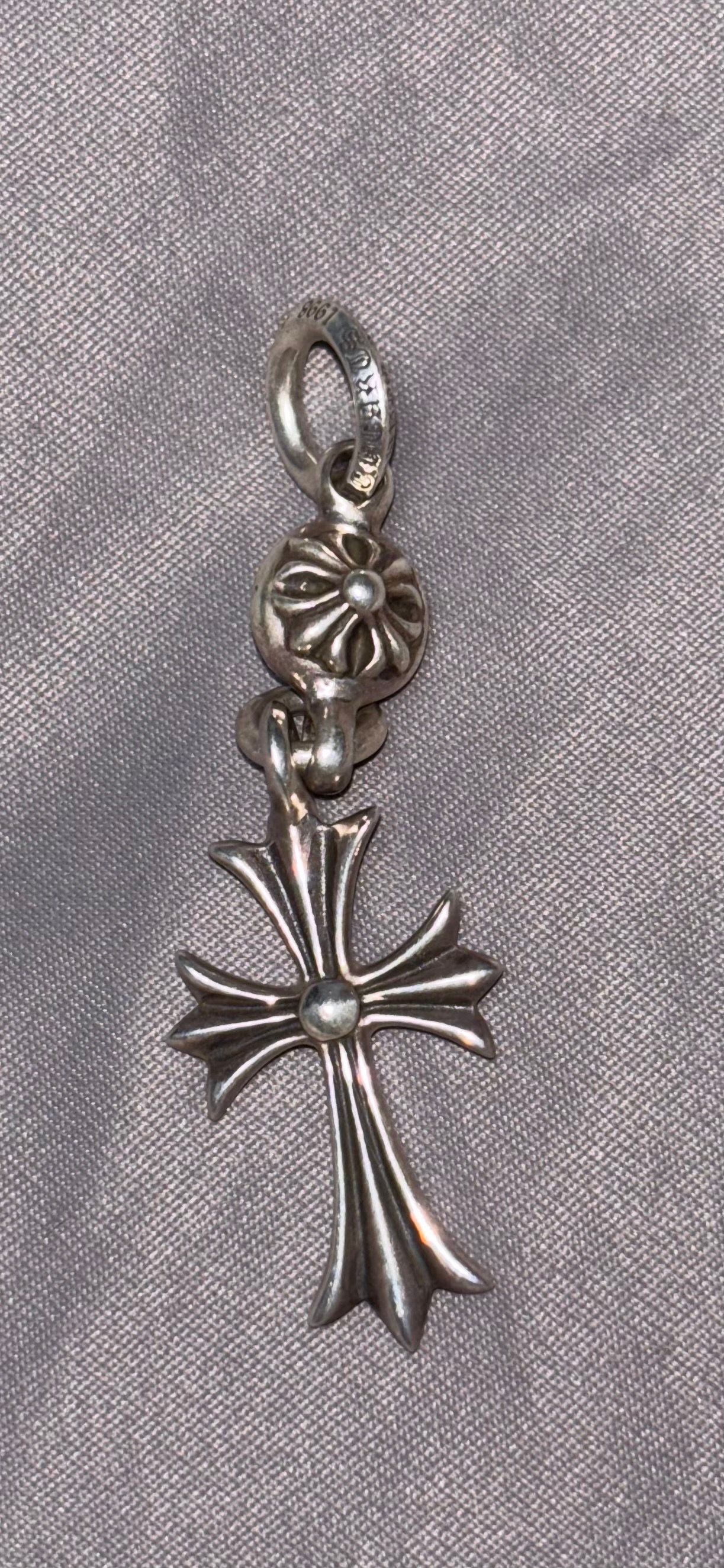 Chrome Hearts 1 Ball Tiny CH Cross Charm "Silver"