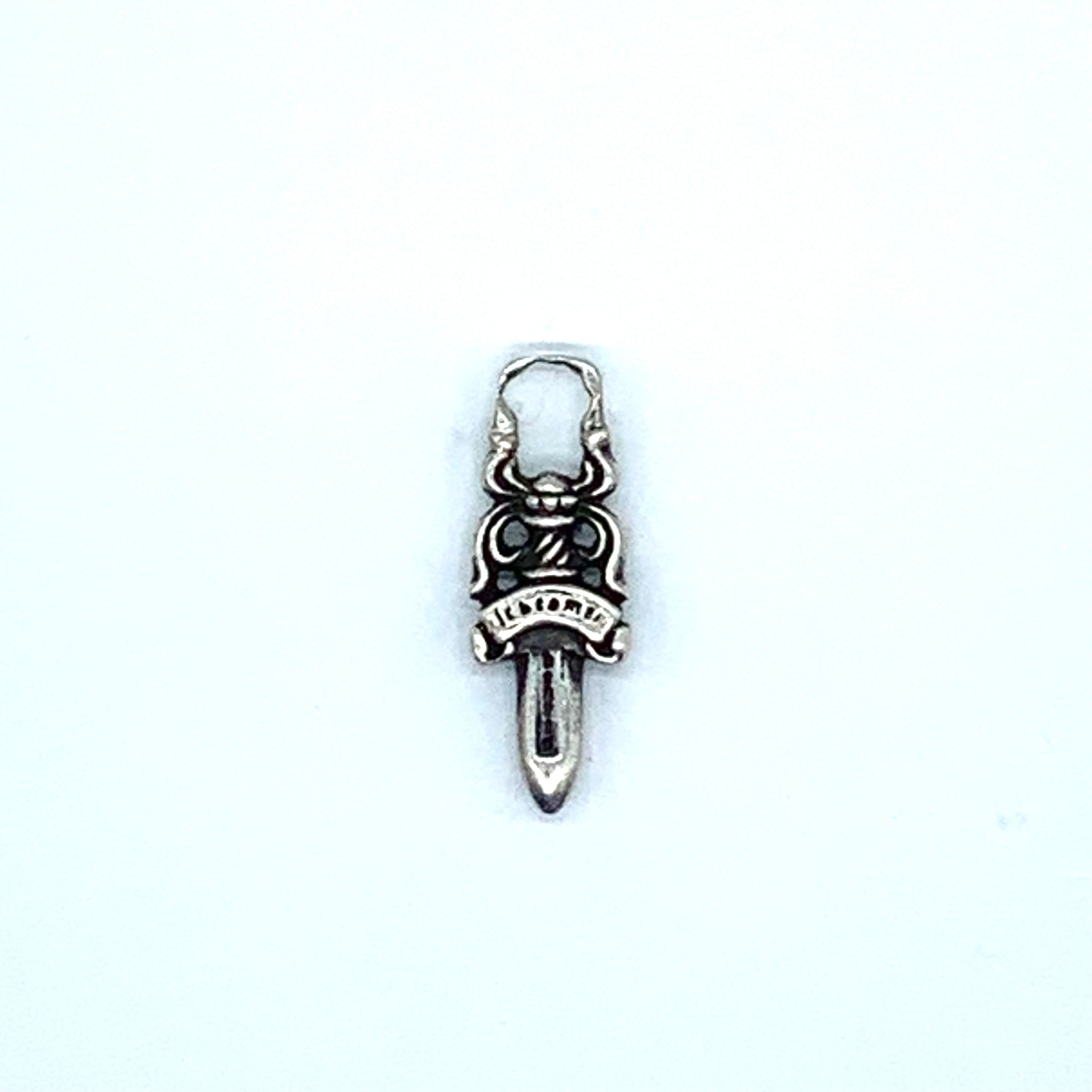 Chrome Hearts #5 Dagger Charm Zip 1 "Silver"