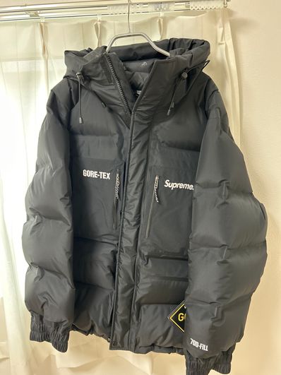 Supreme GORE-TEX 700-Fill Down Parka "Black"