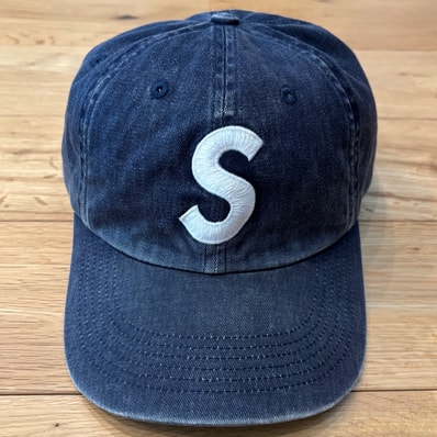 Supreme Pigment Print S Logo 6-Panel "Navy"