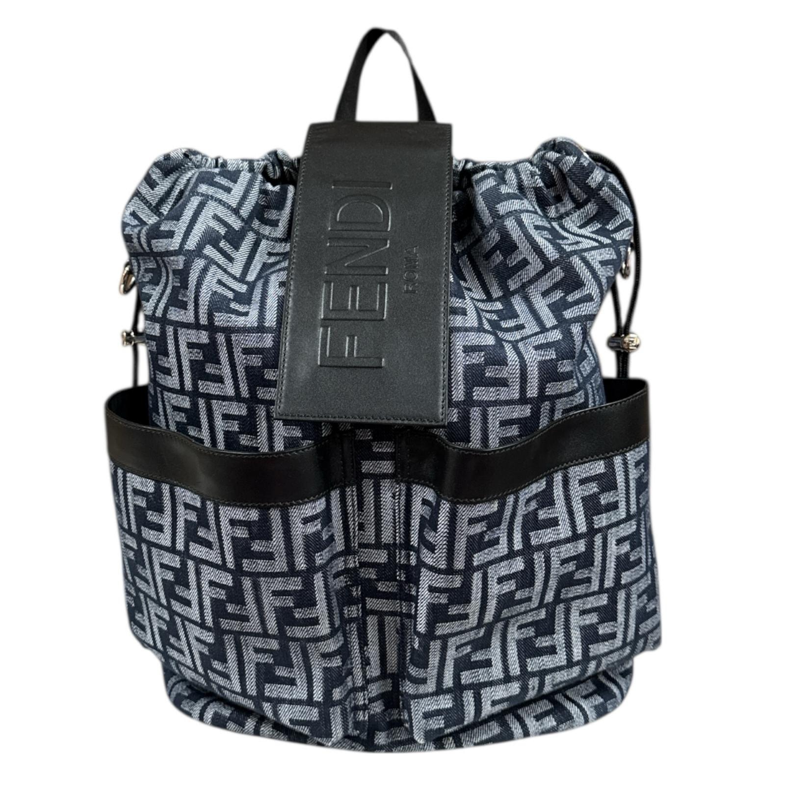 フェンディ FFジャガードストライクミディアム リュック・デイパック ファブリック 7VZ070 メンズ FENDI  中古