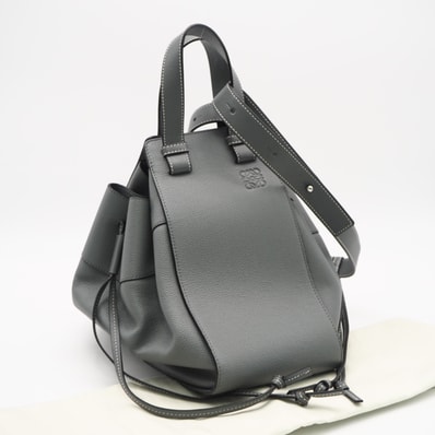 美品 LOEWE ロエベ ソフトグレインカーフ ハンモック ドローストリング ミディアム 314.12.V06 2wayハンドバッグ グレー グレインカーフレザー レディース