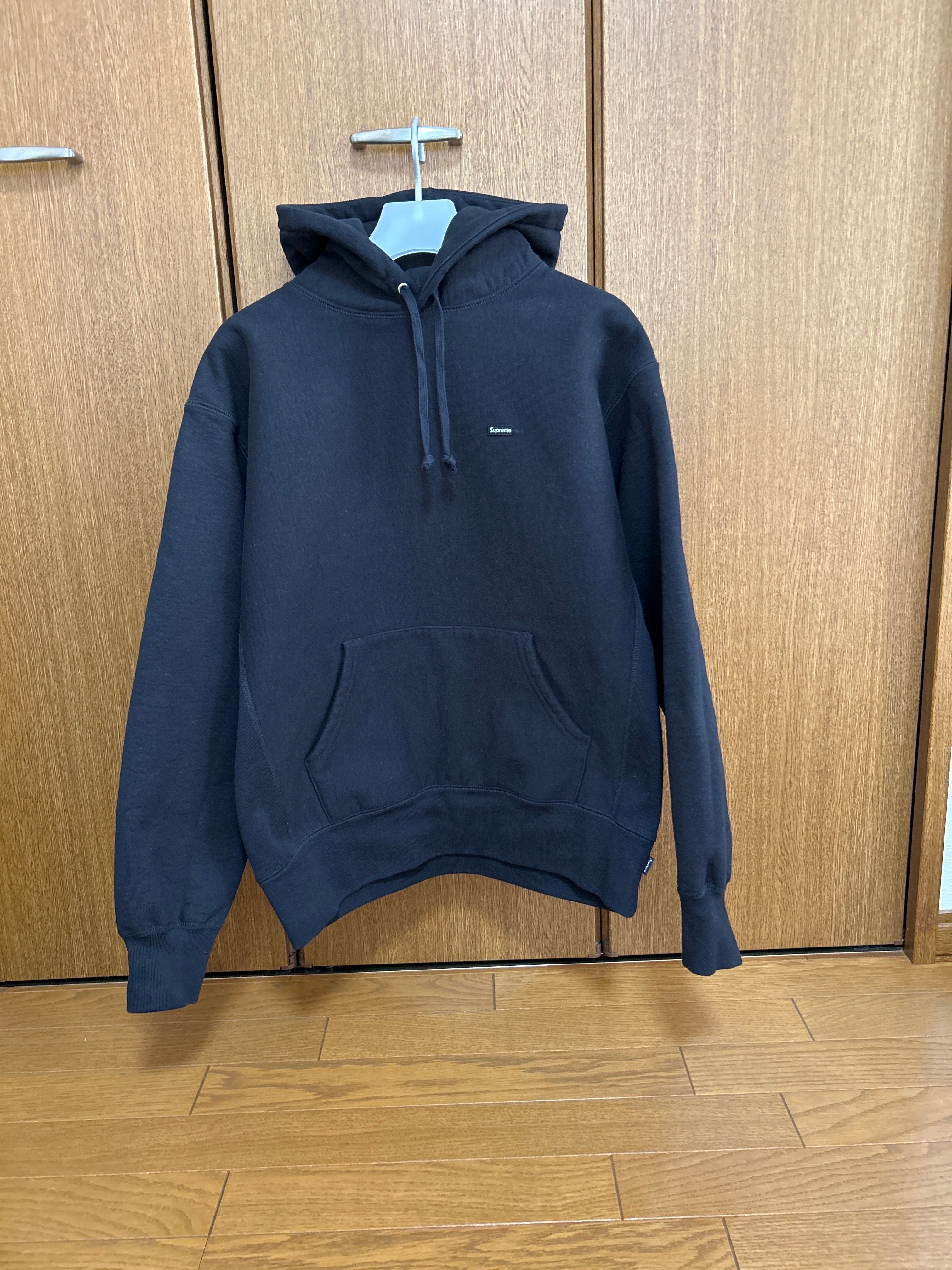 Supreme Small Box Hooded Sweatshirt "Black" (22FW)