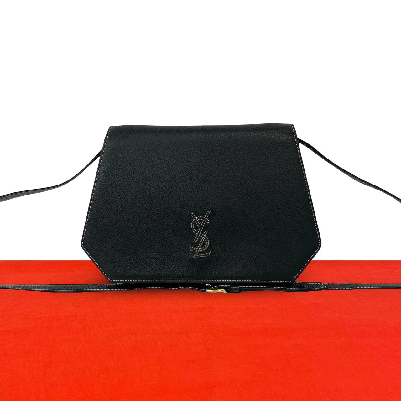 YVES SAINT LAURENT イヴ・サンローラン YSL ロゴ ステッチ レザー ショルダーバッグ ブラック
 41-10