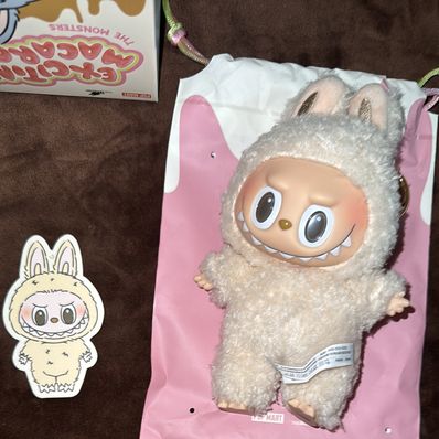 POP MART THE MONSTERS (LABUBU) Exciting Macaron Plush Series SOYMILK