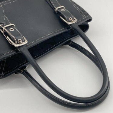 B (目立った傷や汚れなし)】COACH（コーチ） シグネチャー