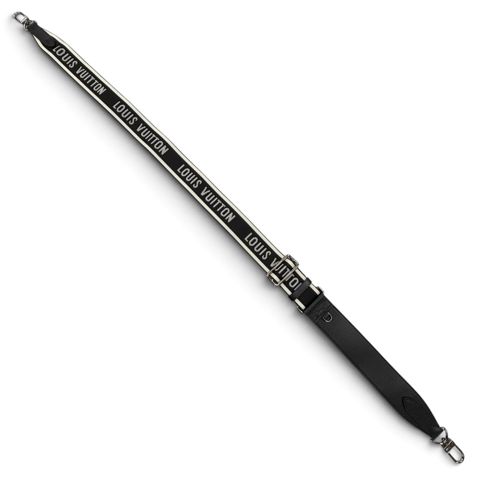 A (未使用に近い)】極美品 ルイヴィトン ショルダーストラップ
