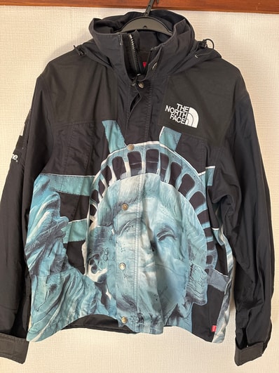 Supreme x The North Face Statue of Liberty Mountain Jacket "Black"