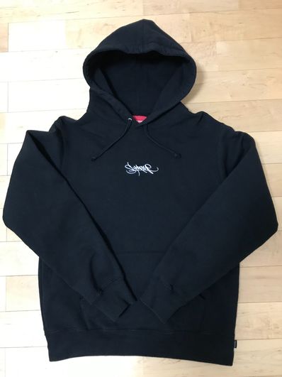 Supreme Tag Logo Hooded Sweatshirt "Black"