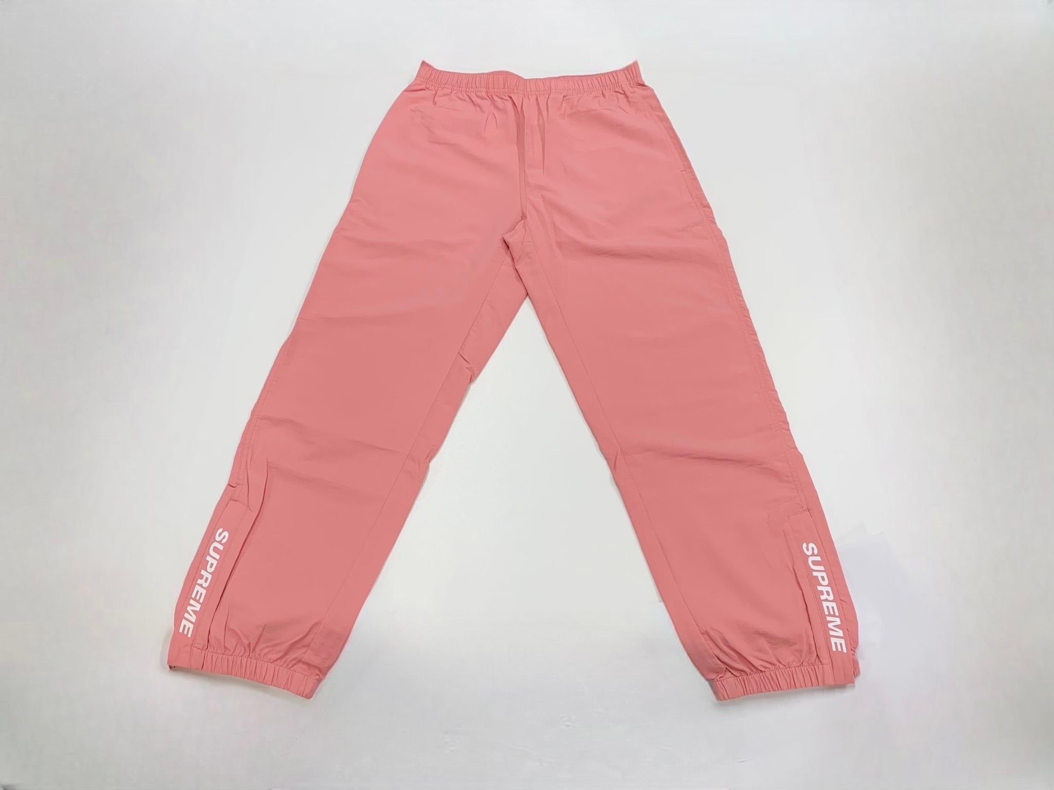 n*m様 【シュプリーム】ウォームアップパンツ　Ｍ　ピンク　ナイロン100%　男 Supreme Warm Up Pant 