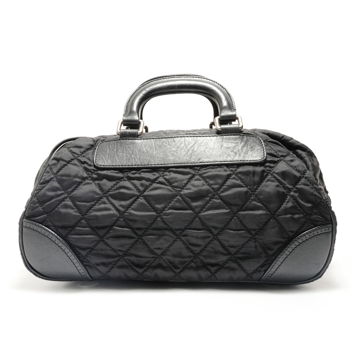 シャネル CHANEL パリニューヨークライン マトラッセ ナイロン ハンドバッグ【中古】