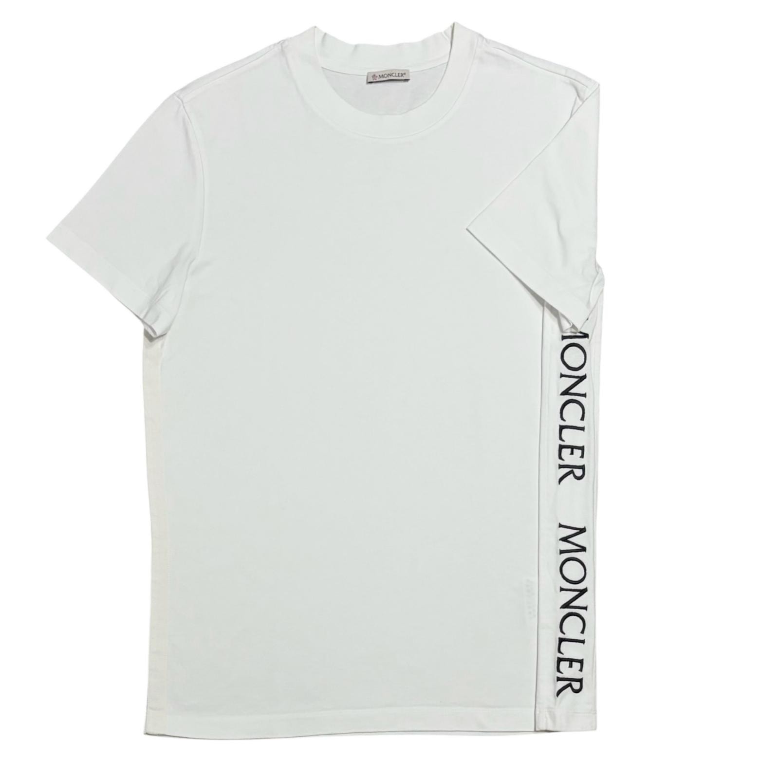 モンクレール型番F10918C720108390T 半袖Tシャツ メンズ