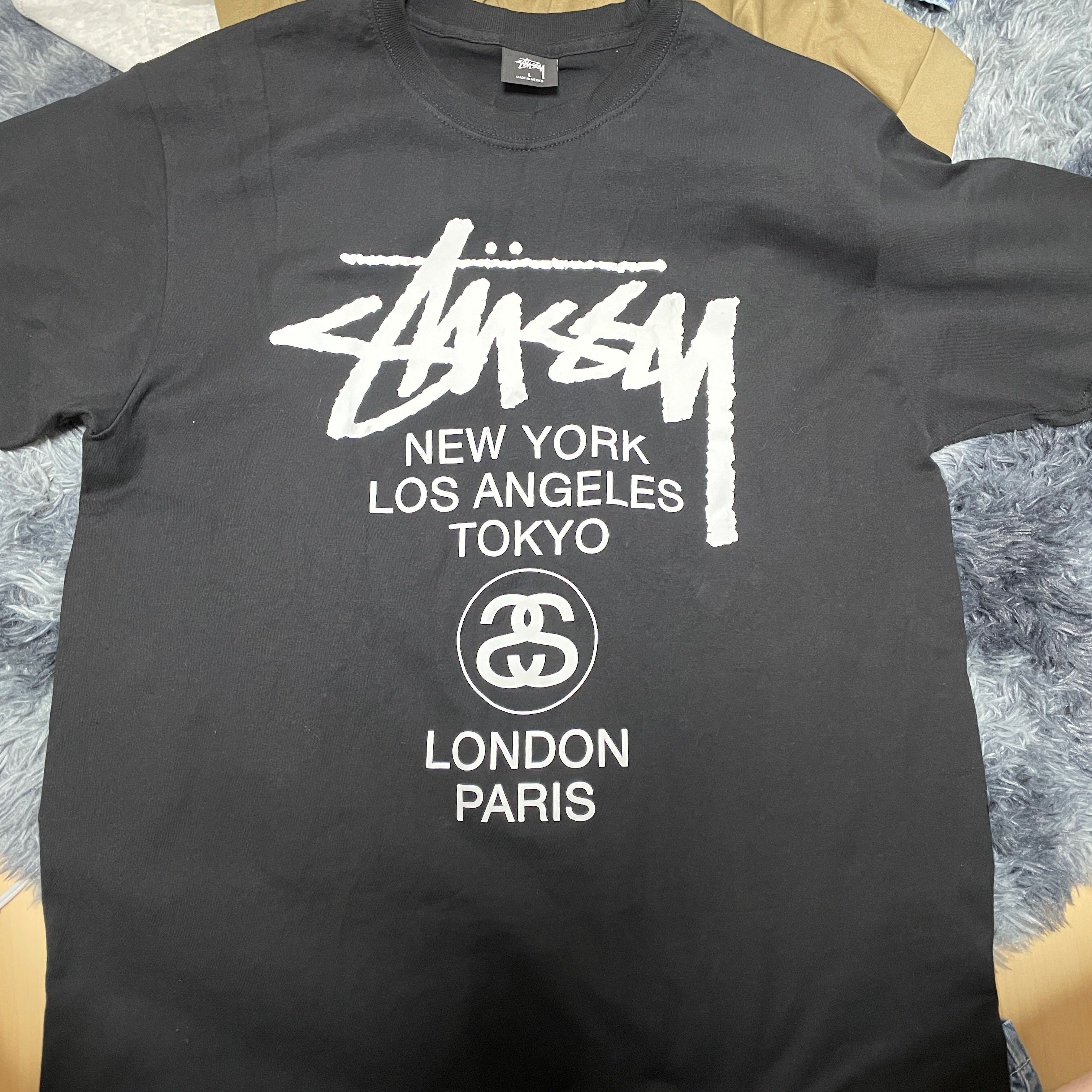 Stussy WORLD TOUR TEE "Black"