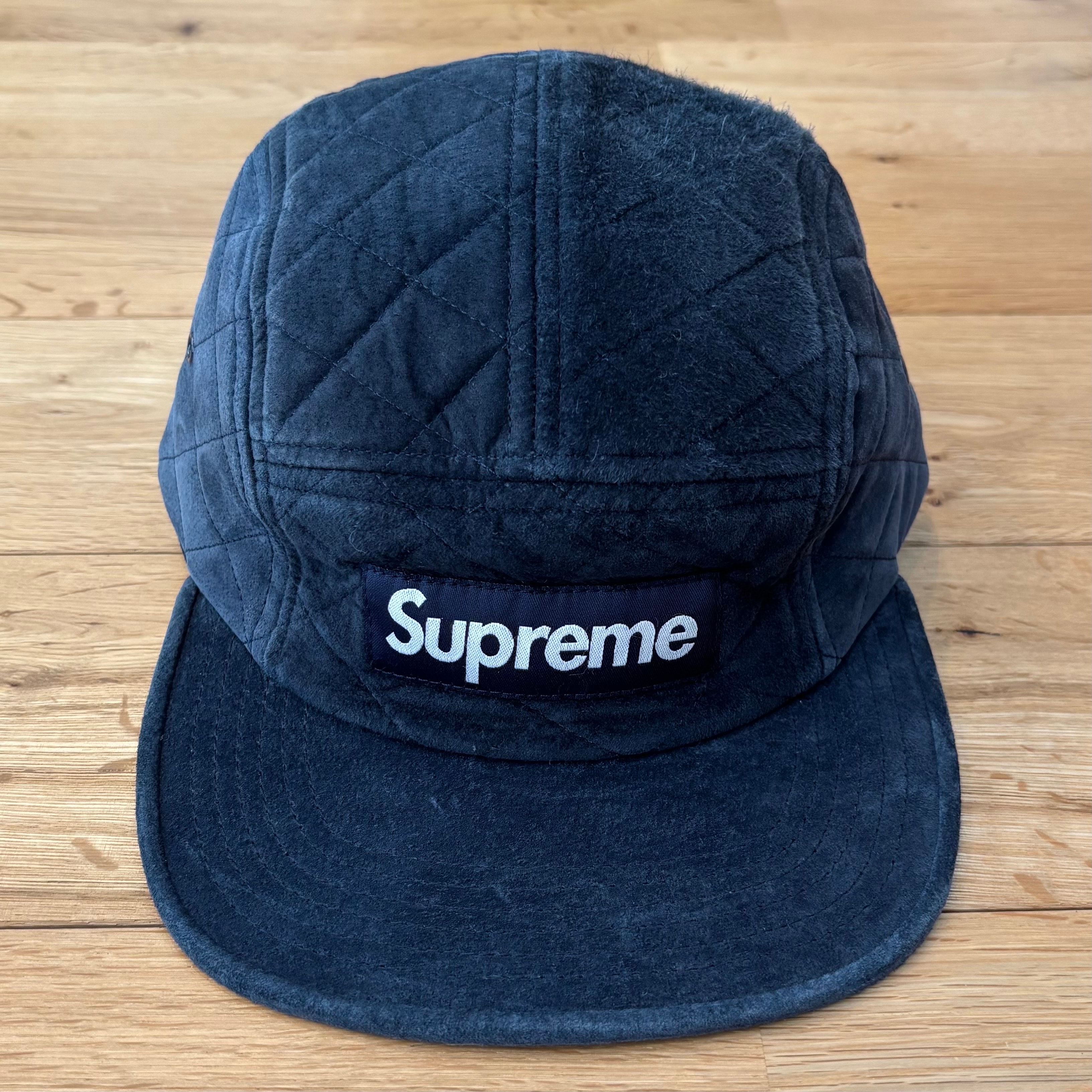 Supreme Quilted Suede Camp Cap ネイビー キャップ