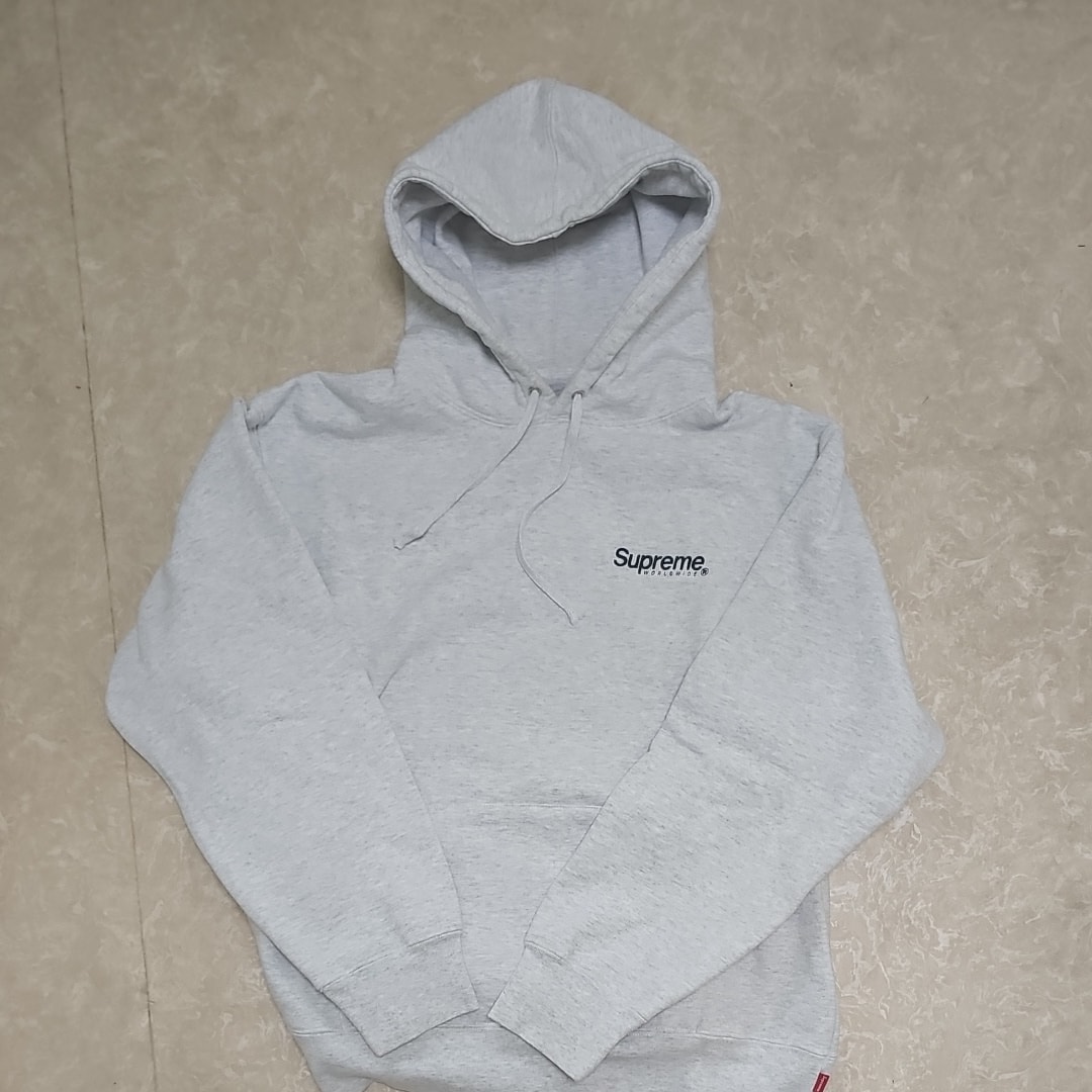 Supreme Worldwide Hooded Sweatshirt "Ash Grey"