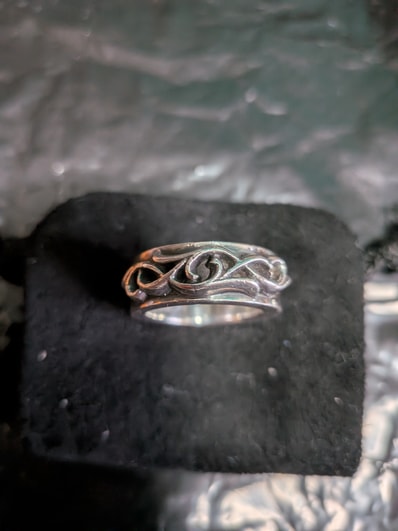 Chrome Hearts Double Vine Narrow Band Ring "Silver"