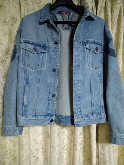 Supreme Inset Logo Denim Trucker Jacket "Blue"