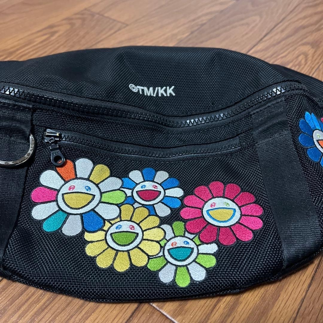 NEW ERA TAKASHI MURAKAMI WAIST BAG FLOWER "Black"
