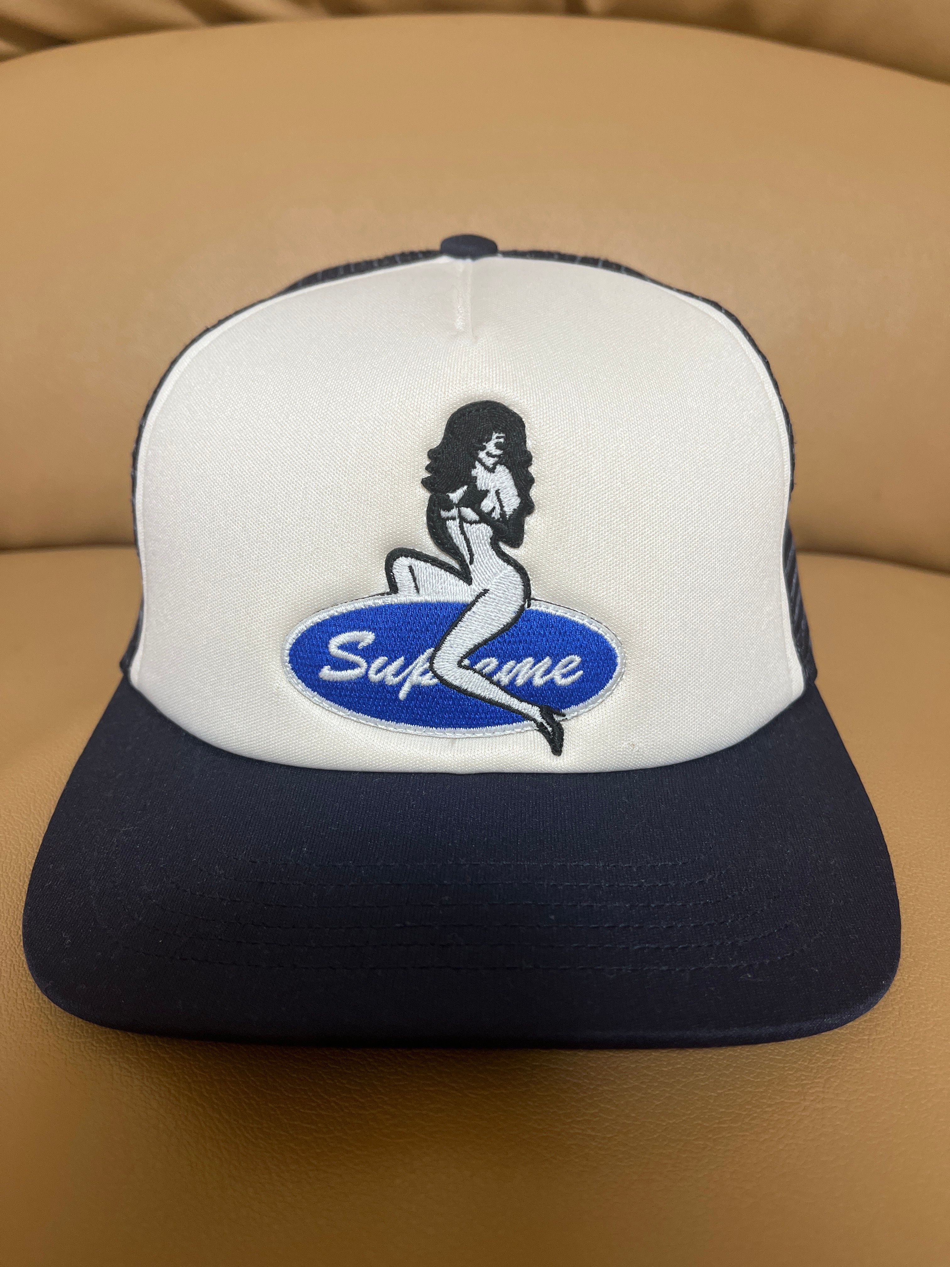 Supreme Pin Up Mesh Back 5-Panel "Navy"