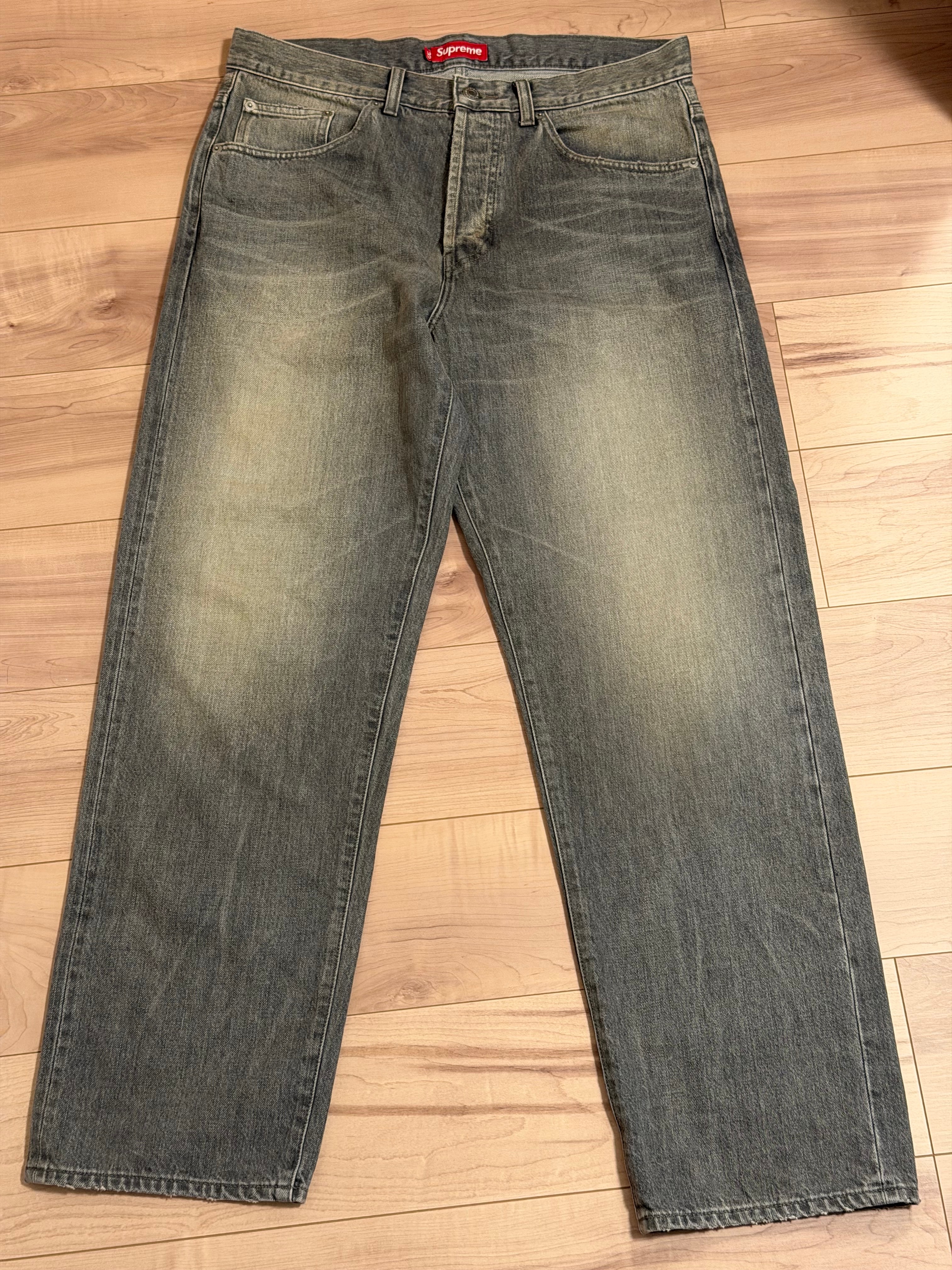 Supreme Distressed Loose Fit Selvedge Jean "Washed Grey" (25SS)