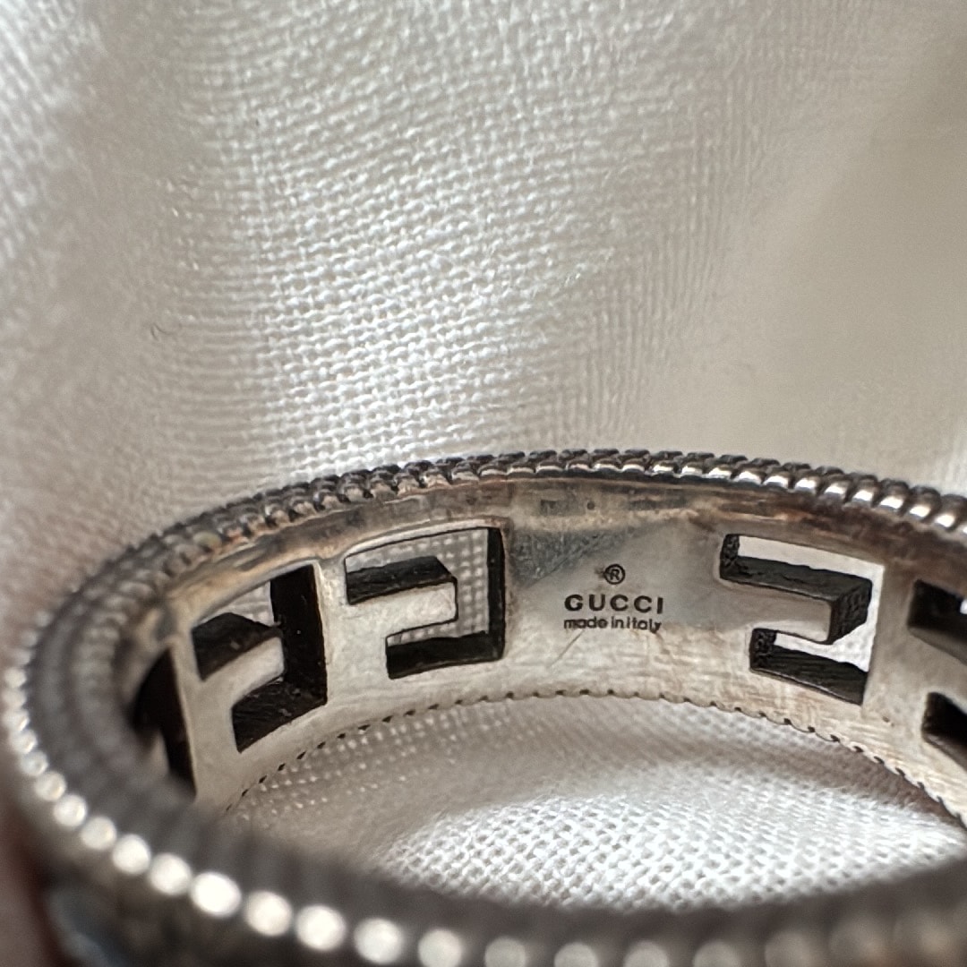 GUCCI Silver Ring With Square G