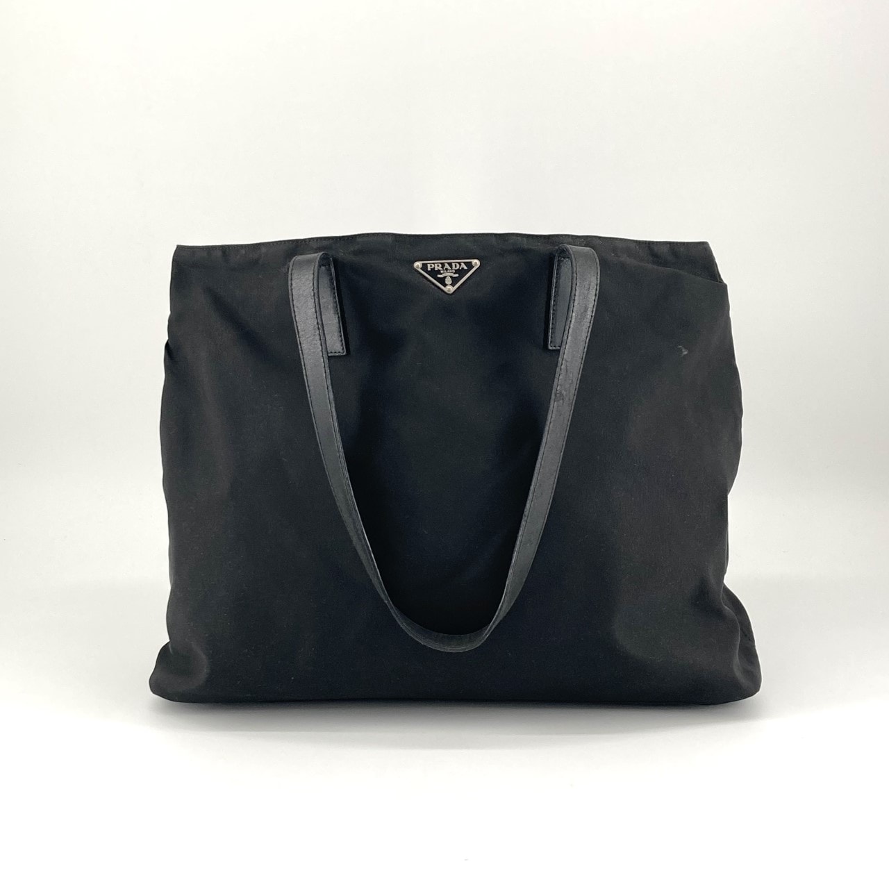 PRADA(プラダ) ナイロン 三角ロゴ トートバッグ ブラック