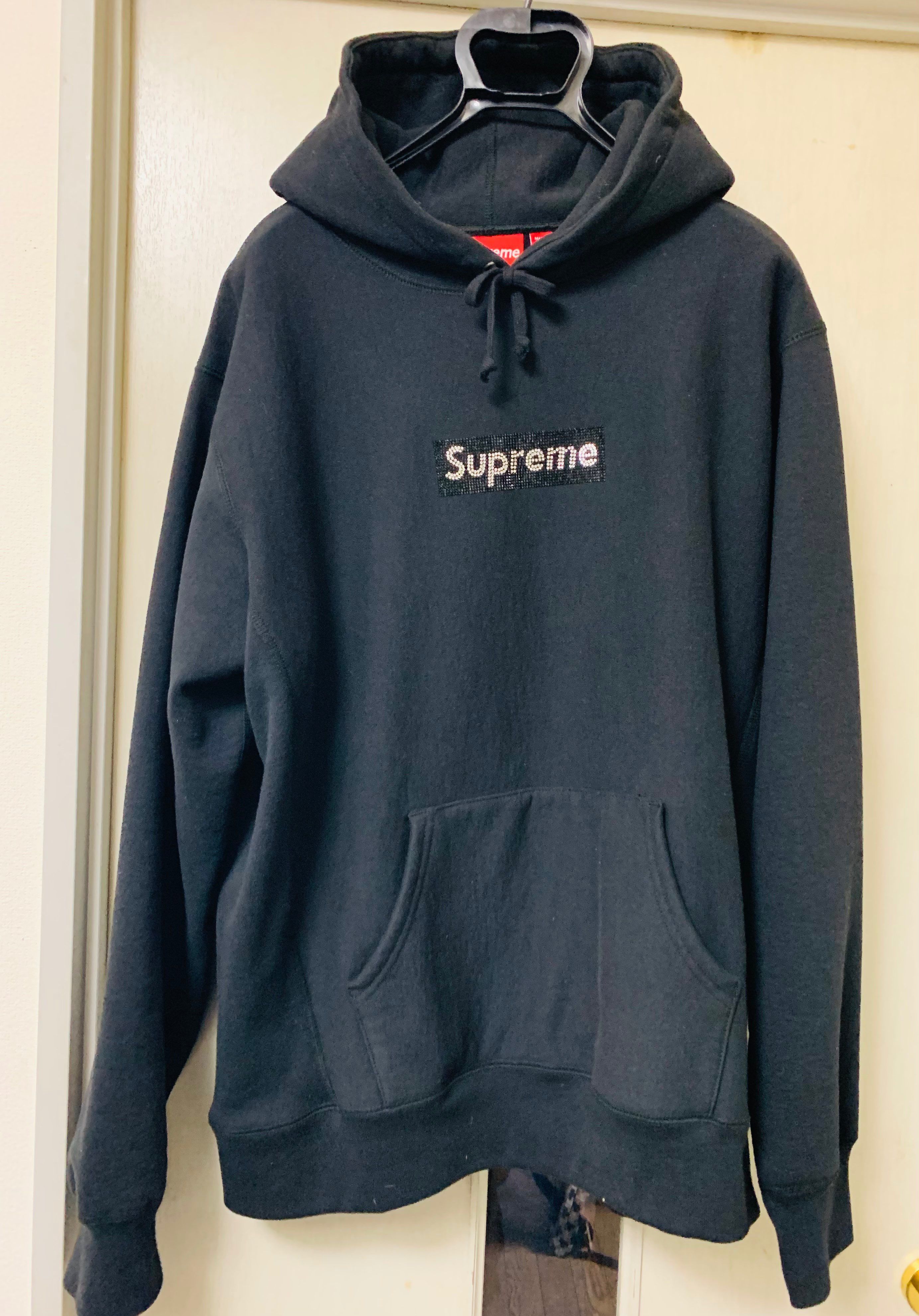 Supreme / Swarovski® Box Logo Hooded Sweeatshirt "Black"