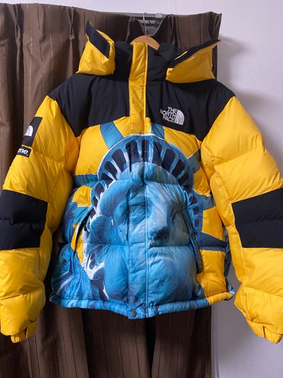 Supreme x The North Face Statue of Liberty Baltoro Jacket "Yellow"