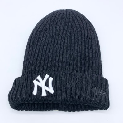 Kith x New Era x New York Yankees Knit Beanie "Black"