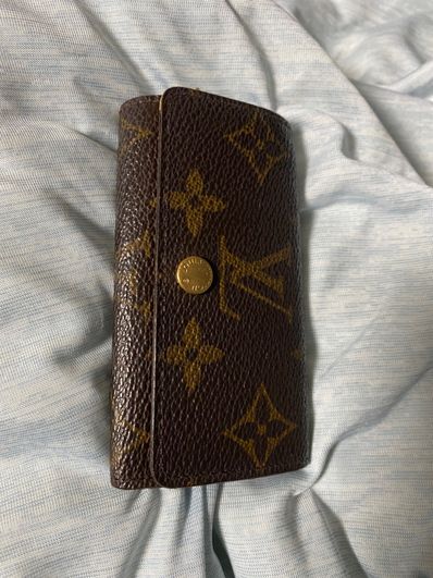 Louis Vuitton 4 Key Case Monogram