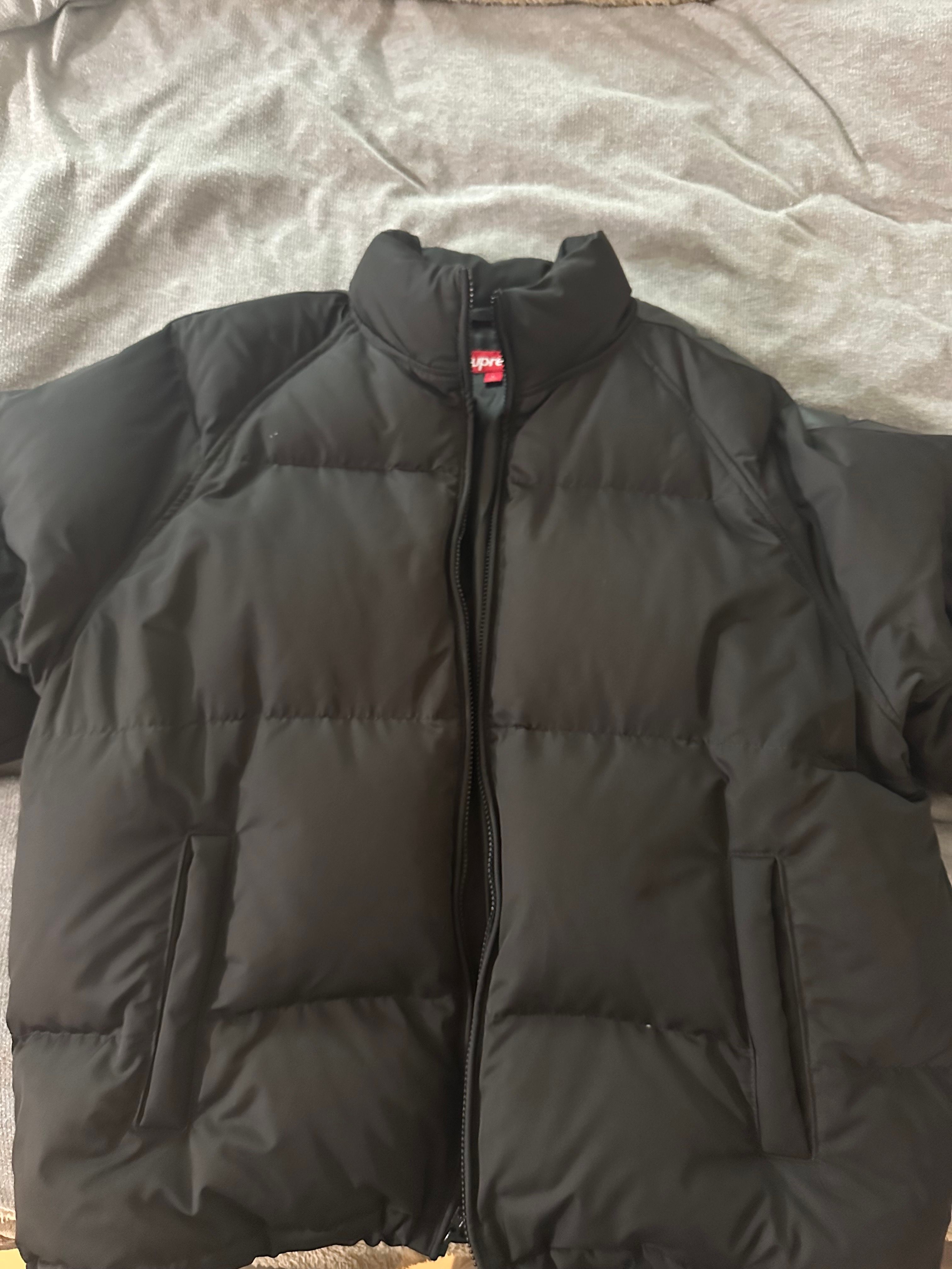 Supreme Star Sleeve Down Puffer Jacket 