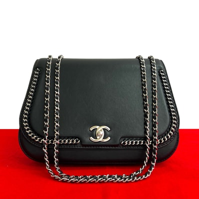 CHANEL シャネル ココマーク レザー ショルダーバッグ ブラック
711-8