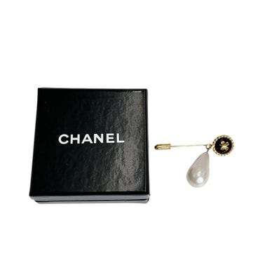 シャネル CHANEL ドロップパール クローバー ブローチ