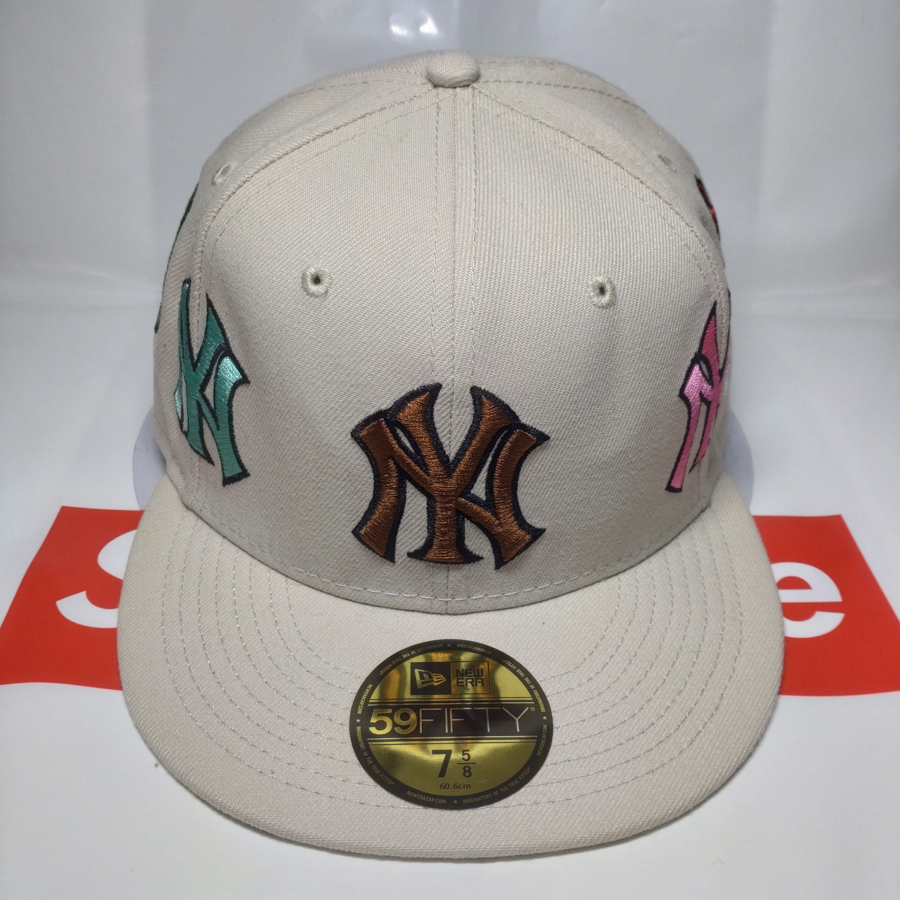 Supreme / New York Yankees Kanji New Era "Tan"