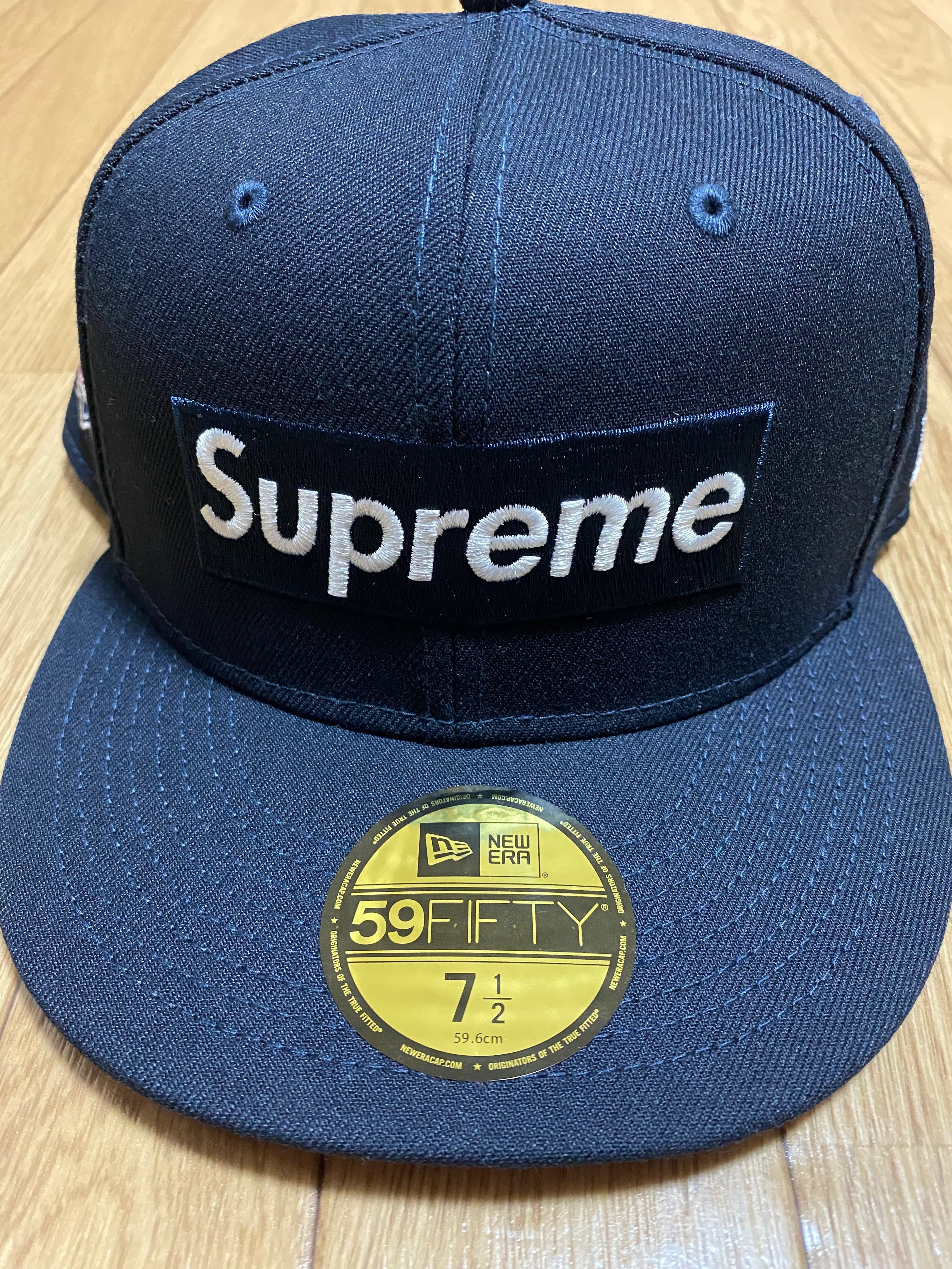 Supreme No Comp Box Logo New Era "Navy"