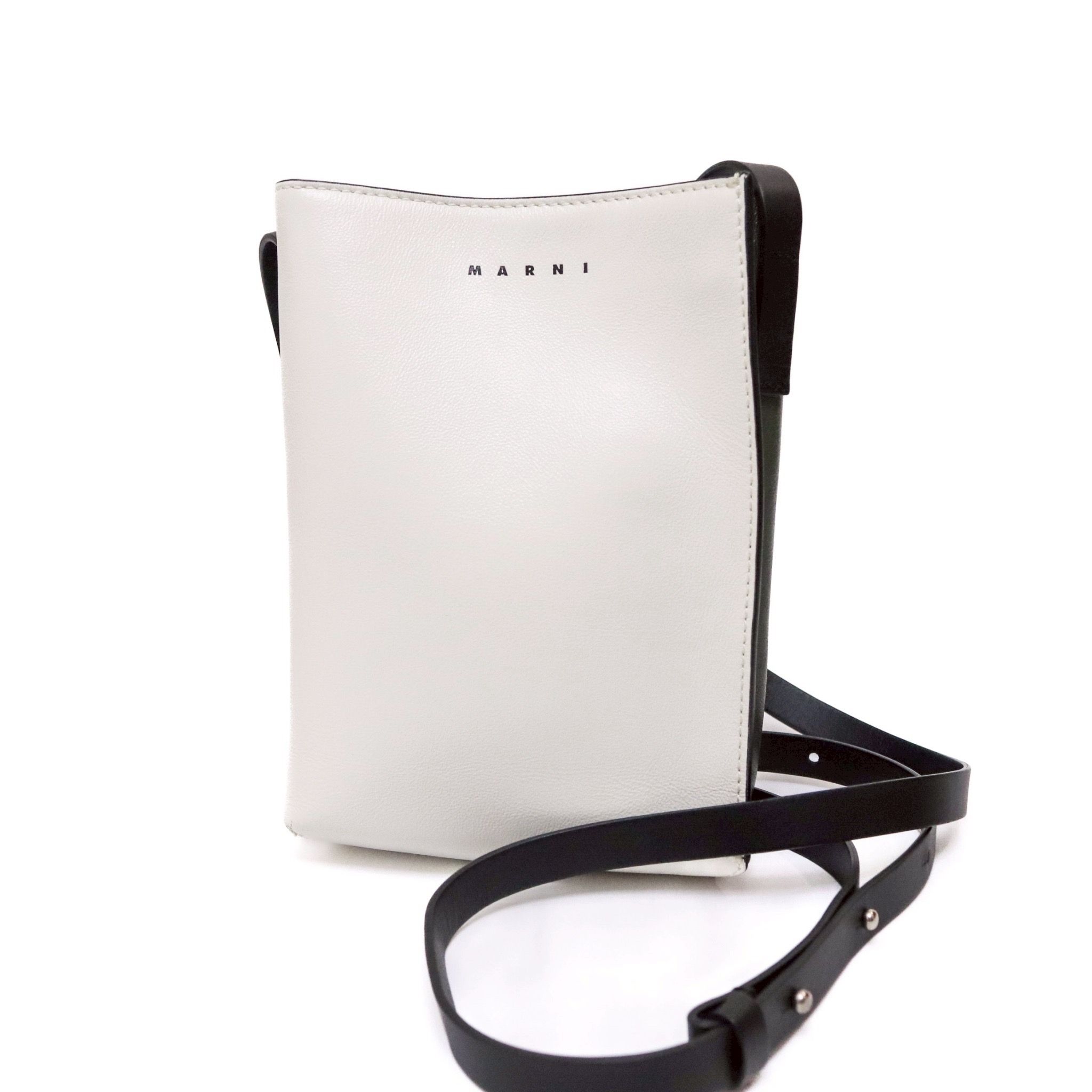 【極美品】マルニ MARNI ミュゼオ ショルダーバッグ アイボリー カーキ