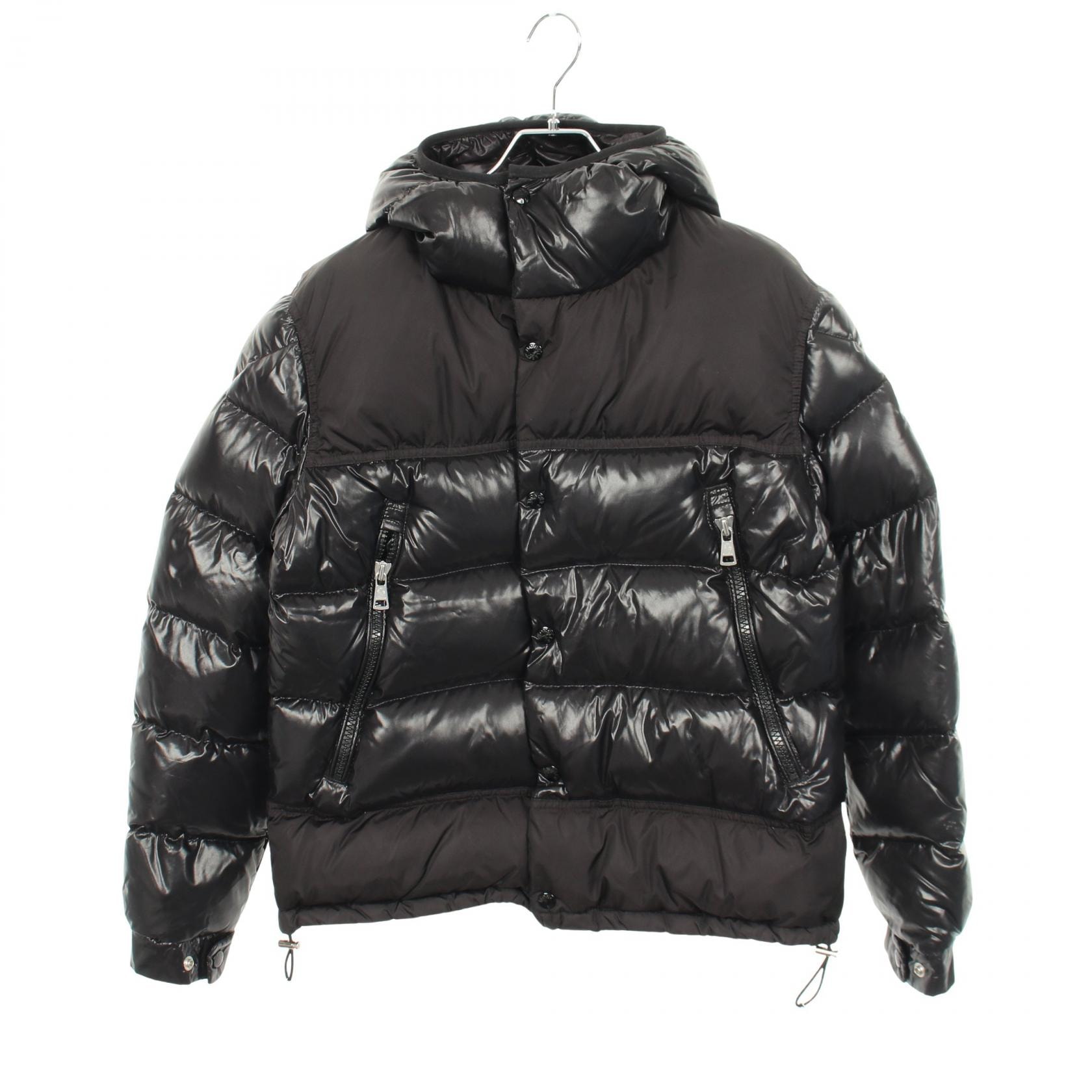 モンクレール MONCLER TANY フード付き ダウンジャケット 衣料品 アウター ナイロン メンズ ブラック系 4090385 【中古】