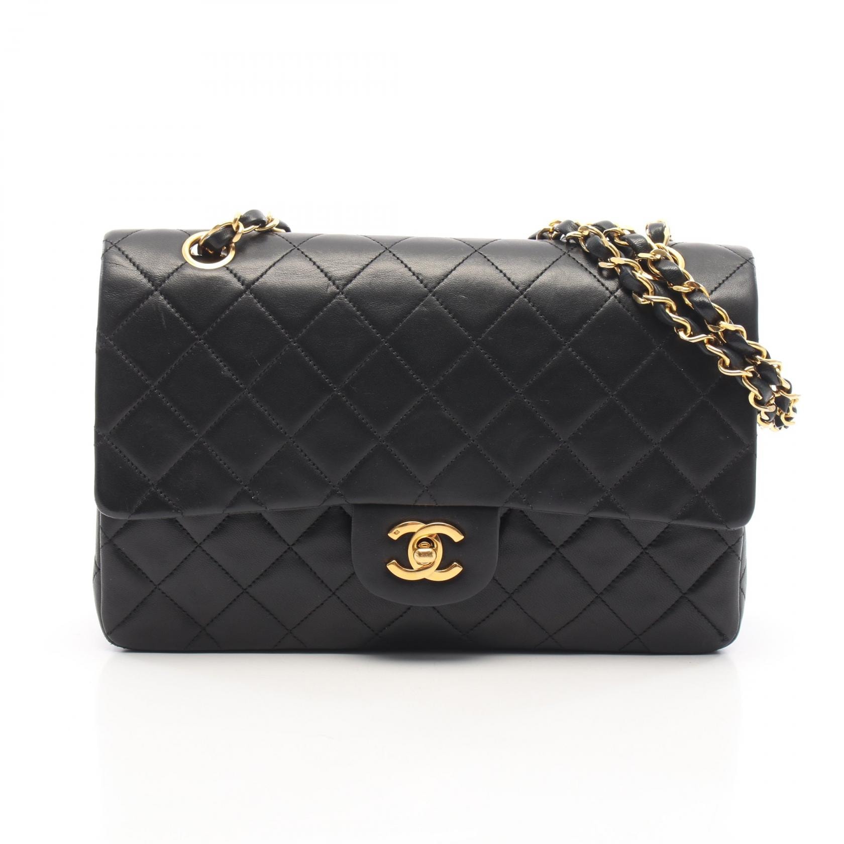 シャネル CHANEL マトラッセ Wフラップ ショルダーバッグ バッグ ラムスキン(羊革) レディース ブラック系 【中古】