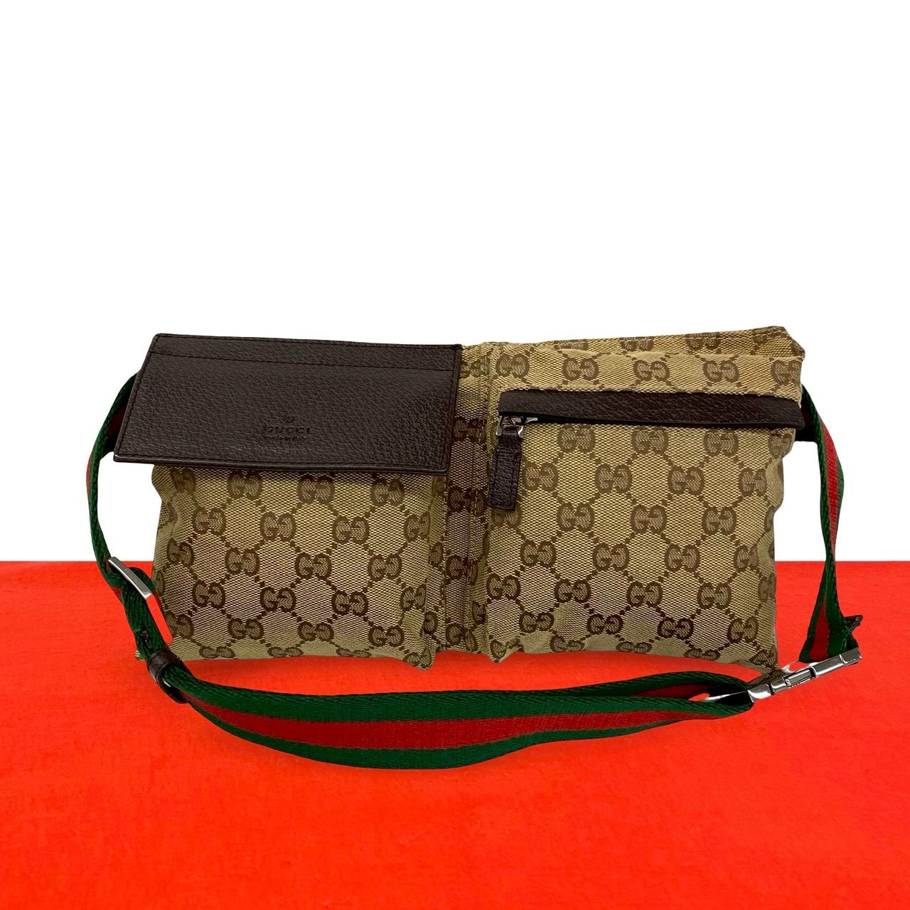 GUCCI グッチ シェリーライン GG 柄 キャンバス レザー ボディバッグ ブラウン
 52902