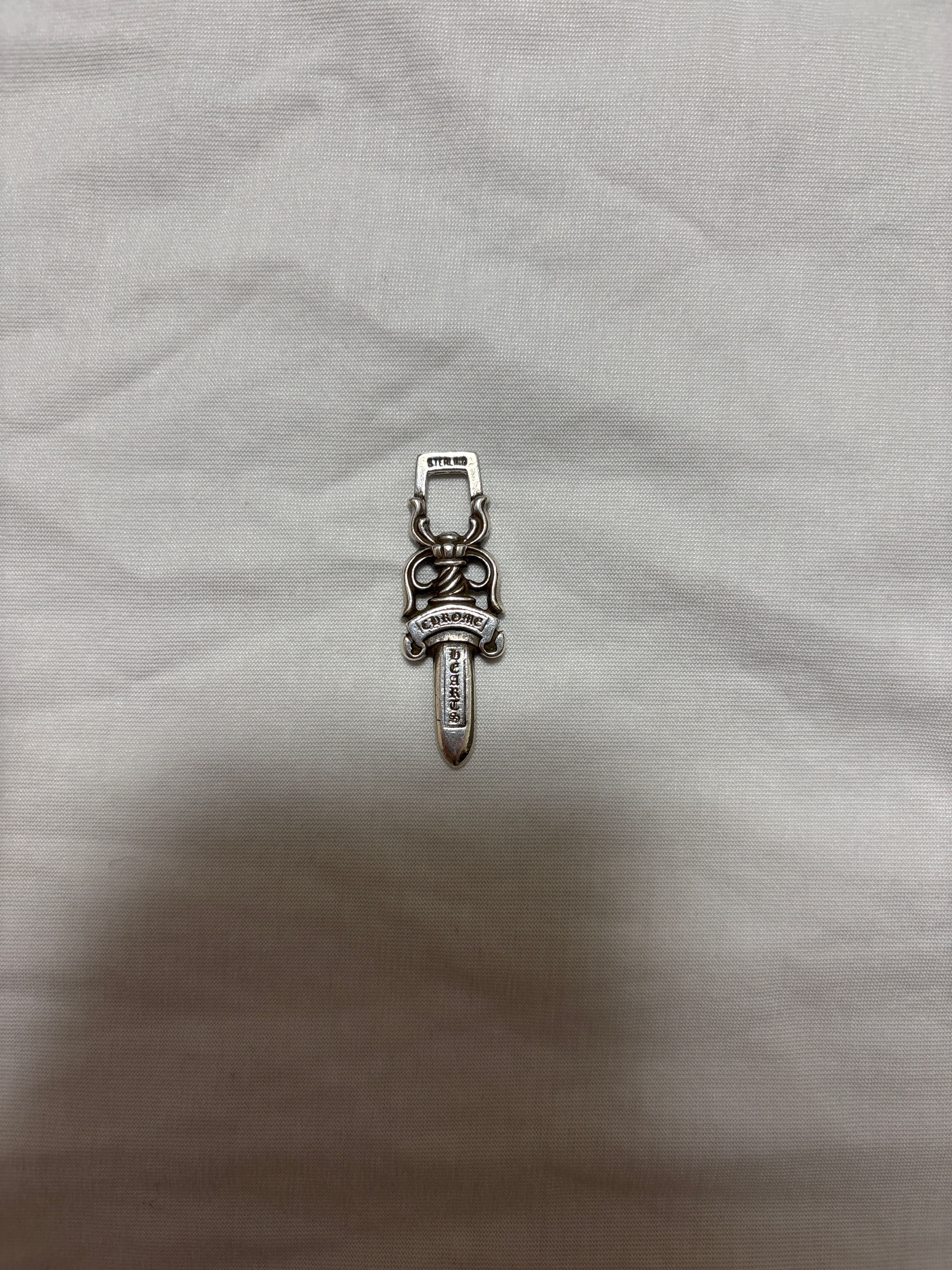 Chrome Hearts #10 Dagger Pendant "Silver"